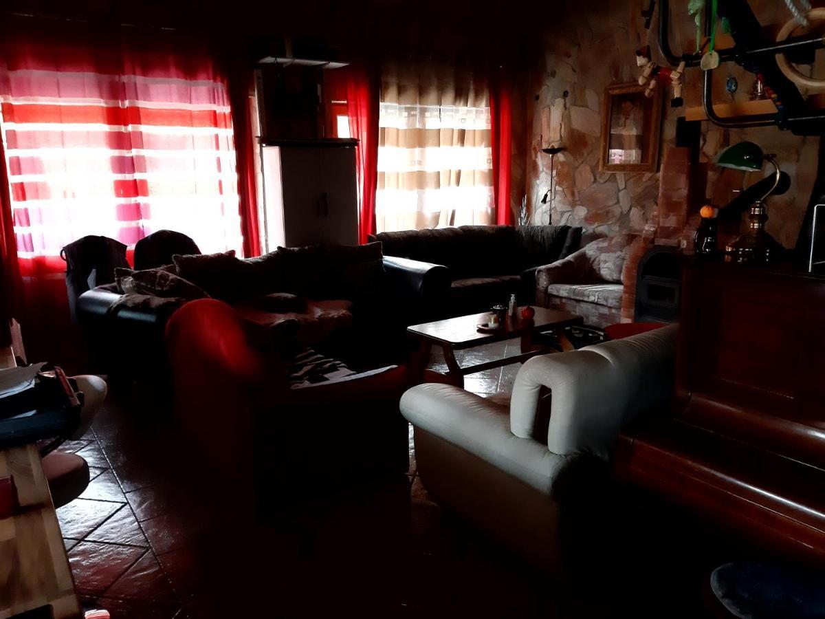 Napos Vendégház Győr Esterno foto