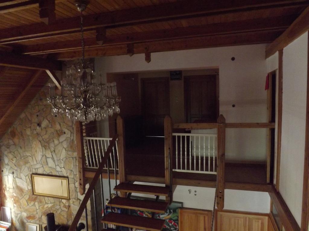 Napos Vendégház Győr Esterno foto