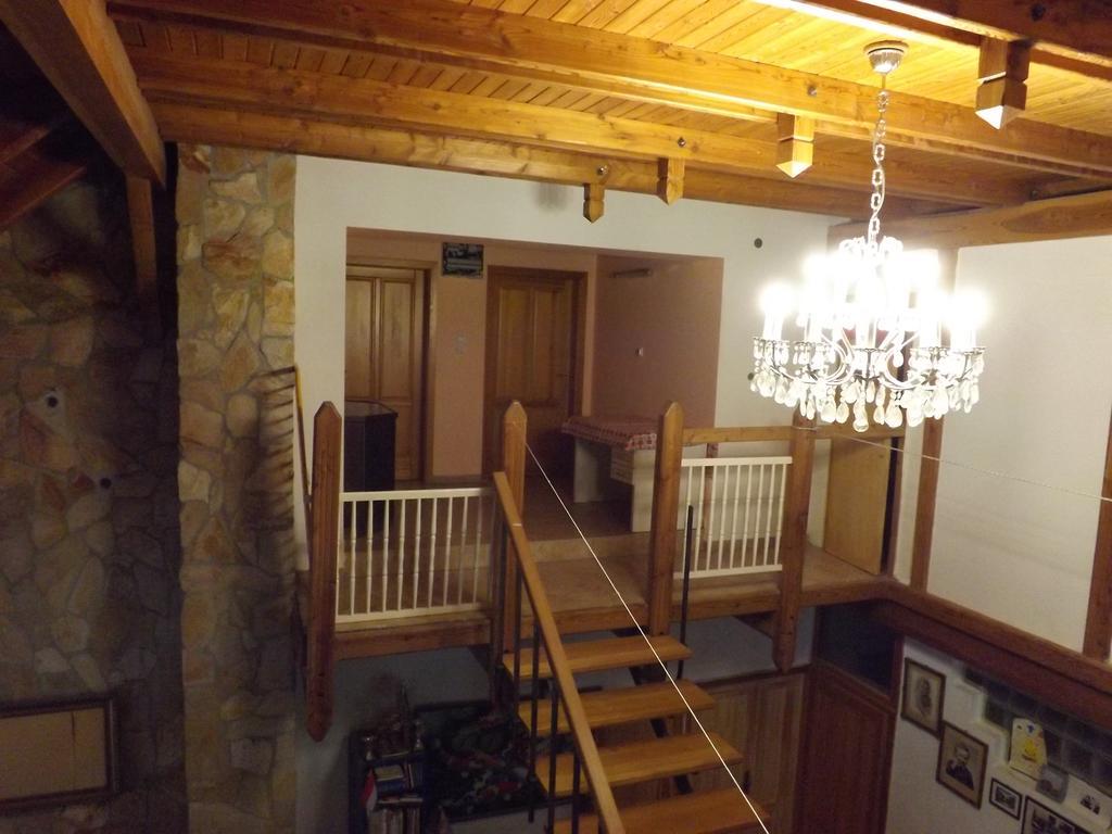 Napos Vendégház Győr Esterno foto