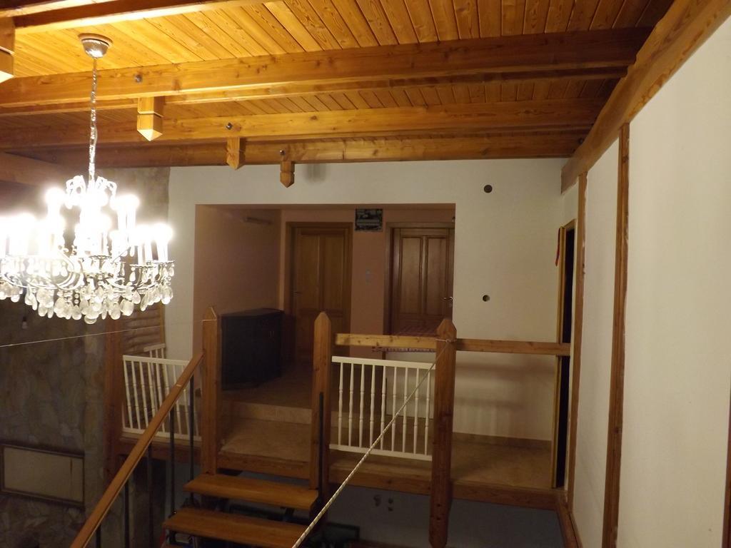 Napos Vendégház Győr Esterno foto