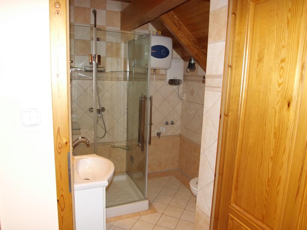Napos Vendégház Győr Esterno foto
